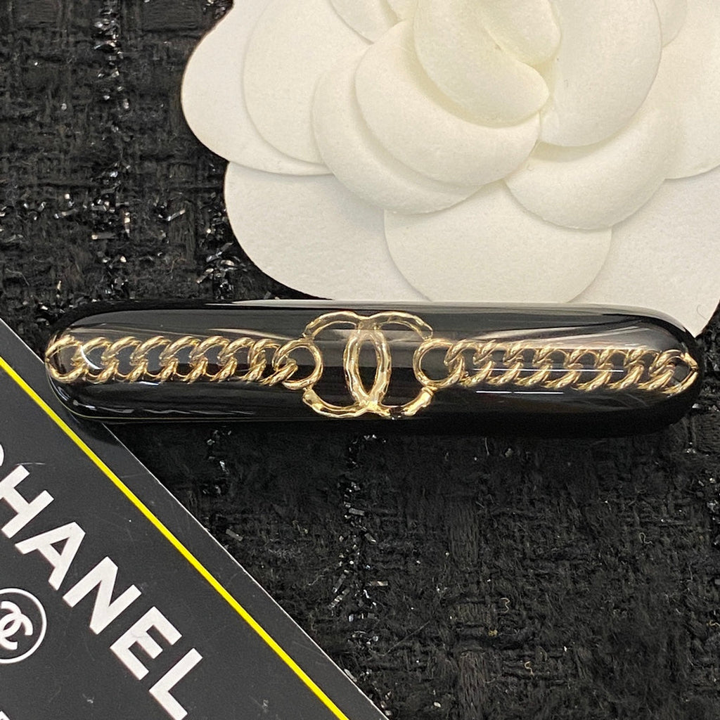 CHANEL 26S DOUBLE C LOGO CHAIN BAR HAIR CLIP IN BLACK RESIN & GOLD METAL 629928