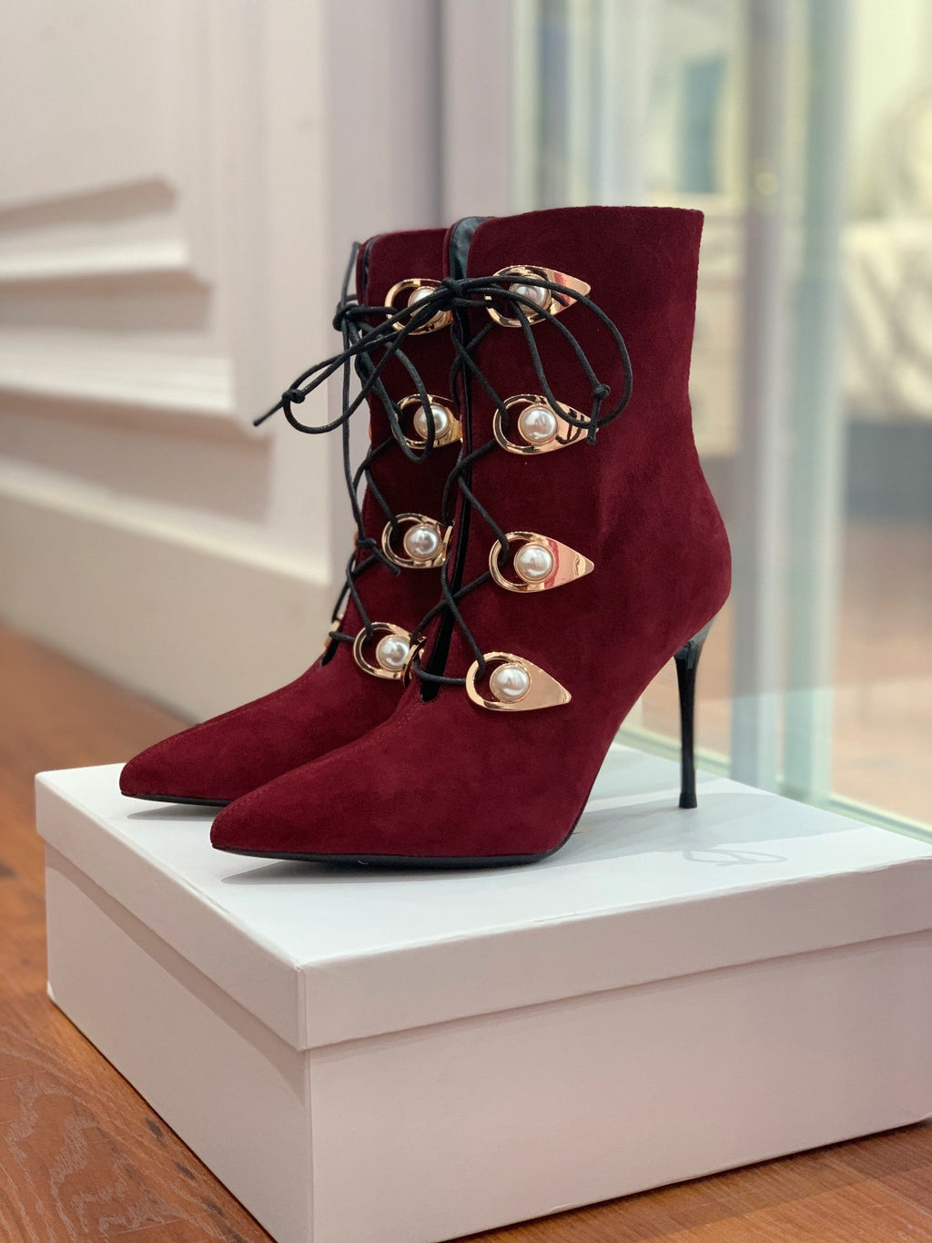 BALMAIN 26S BOOT 95 MM IN DARK RED SUEDE PEARL BUTTON