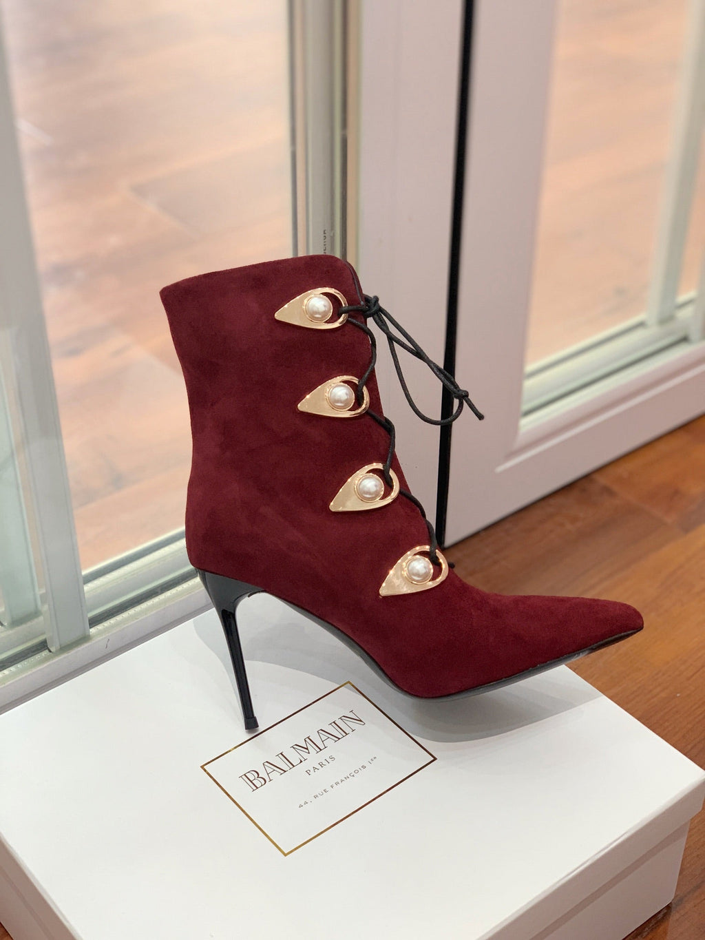 BALMAIN 26S BOOT 95 MM IN DARK RED SUEDE PEARL BUTTON