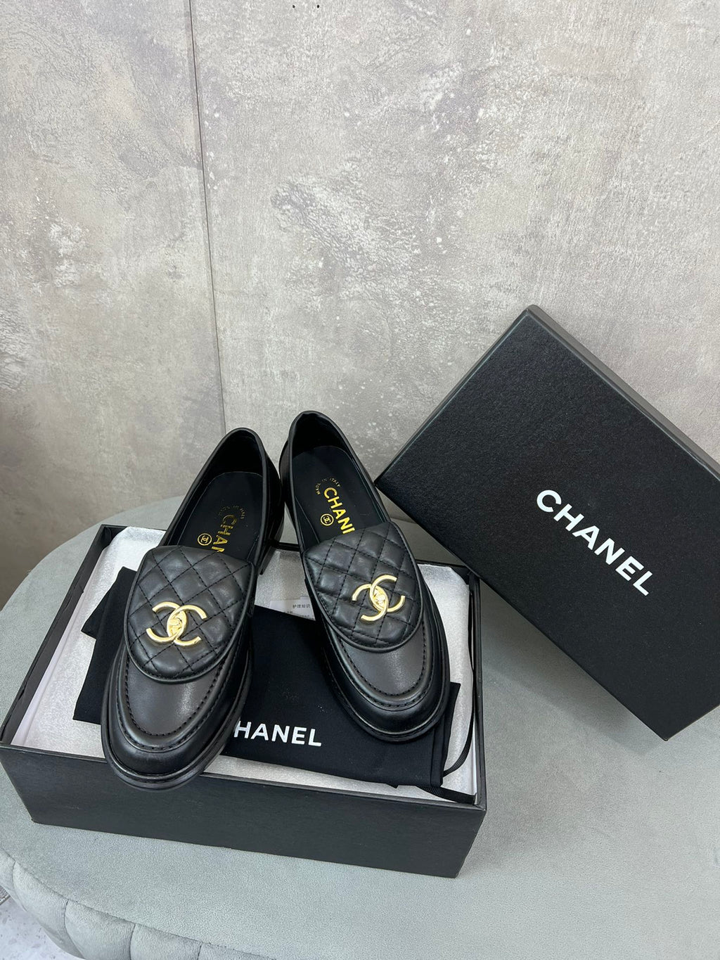 CHANEL 26S LOAFERS IN BLACK QUILTED CALFSKIN WITH CC LOGO