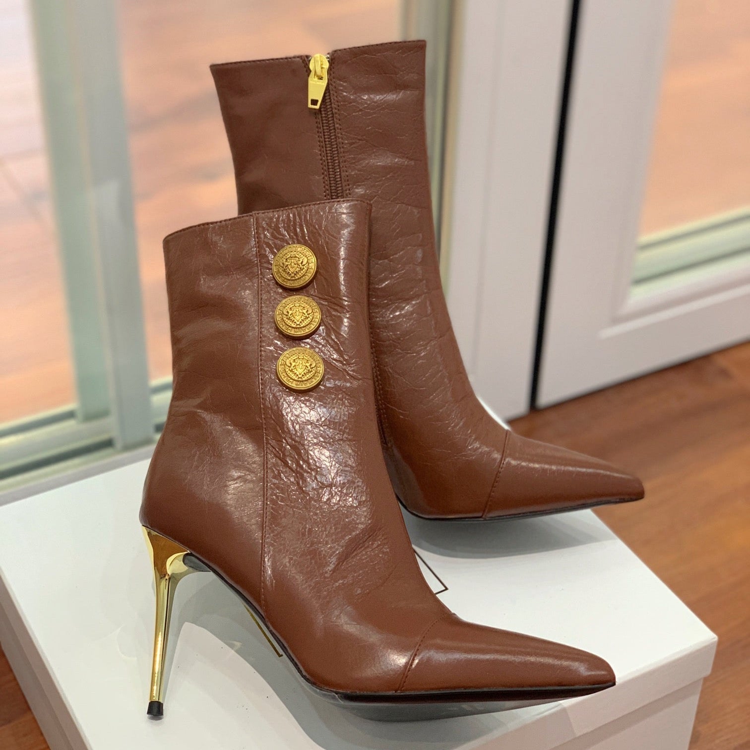 BALMAIN 26S BOOT 105 MM IN BROWN CALFSKIN WITH GOLD HARDWARE