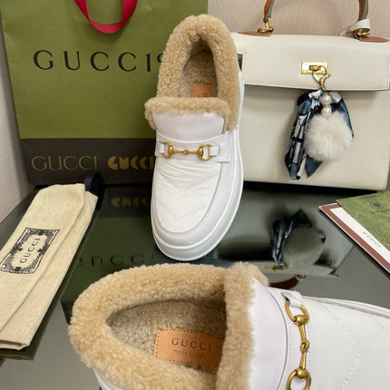GG LOAFER IN WHITE CALFSKIN WITH BEIGE WOOL LINING