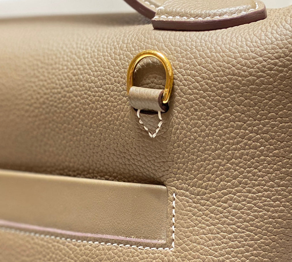 HM 26S 24/24 29CM IN BROWN EVERCOLOR CALFSKIN GOLD KELLY BUCKLE