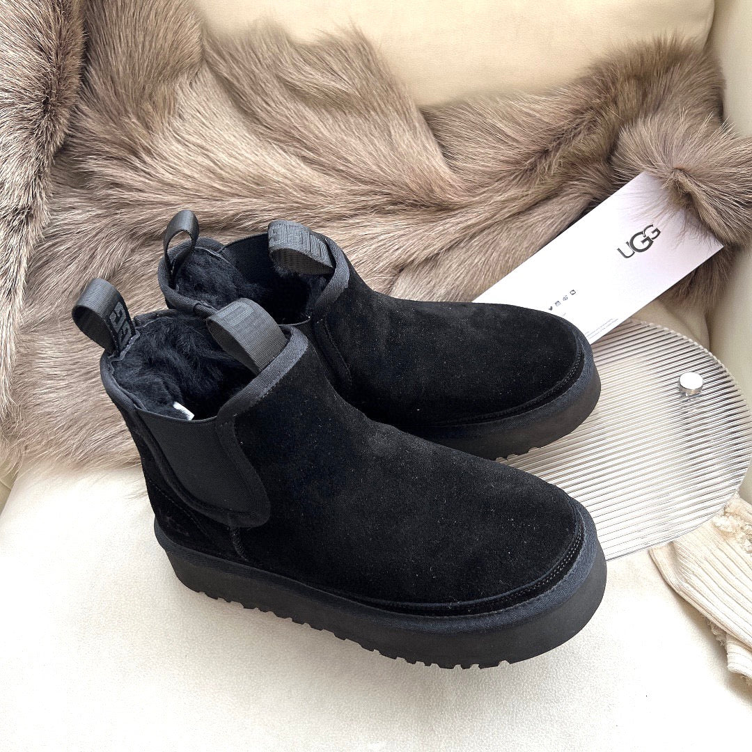 NEUMEL PLATFORM CHELSEA BOOT IN BLACK SUEDE