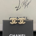 CHANEL 26S DOUBLE C LOGO PEARL & PAVE CRYSTAL STUD EARRINGS IN GOLD METAL 633340