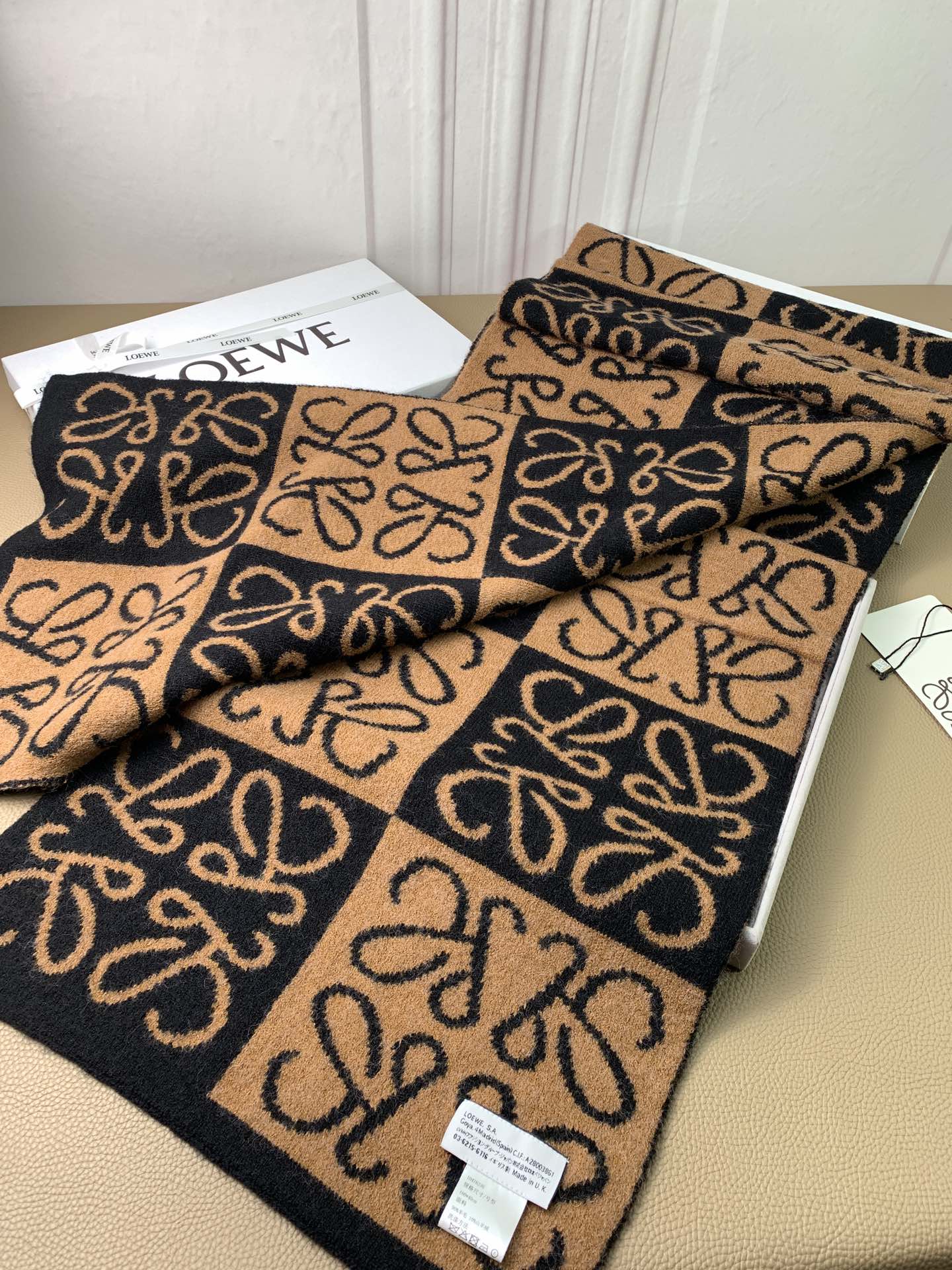 LOEWE 26S SCARF 190 IN CASHMERE 130194