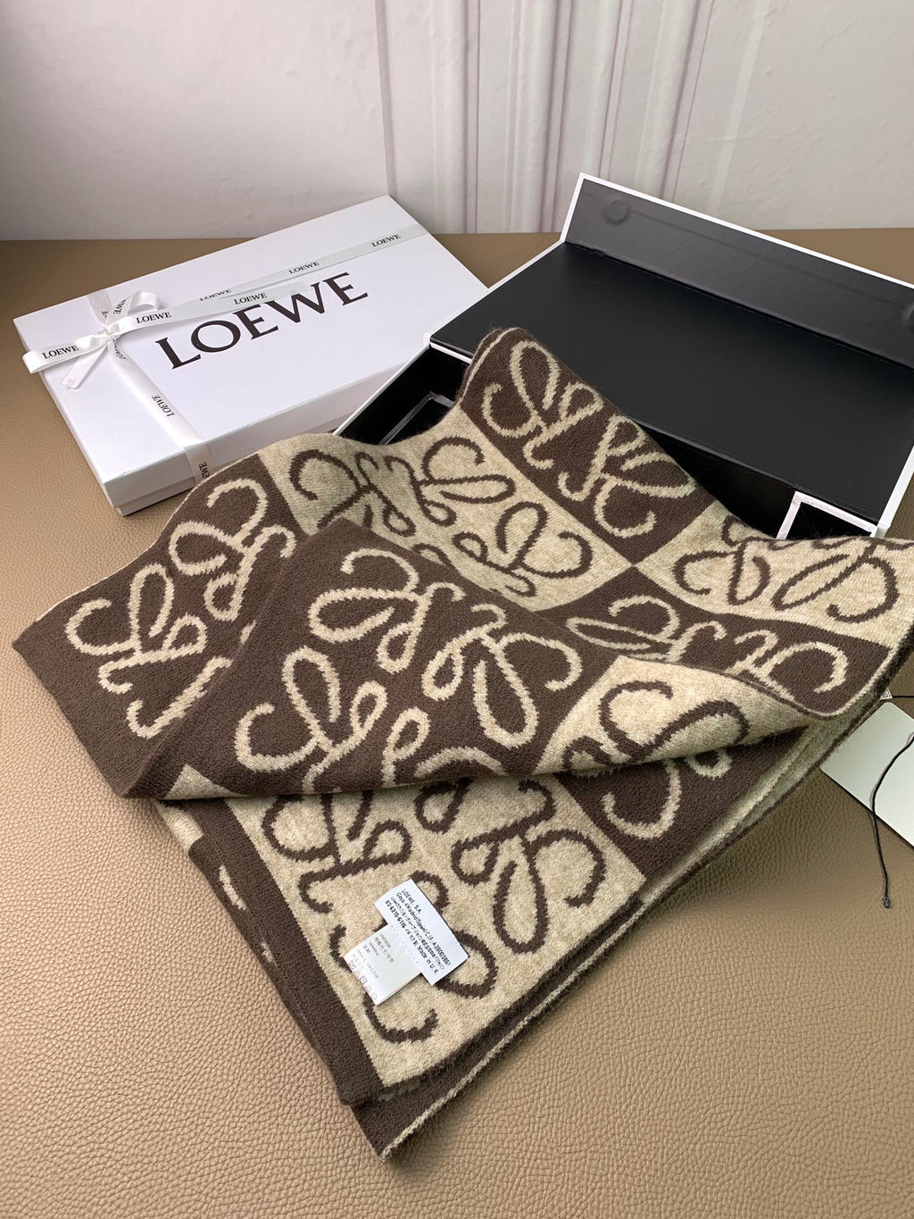 LOEWE 26S SCARF 190 IN CASHMERE 130195