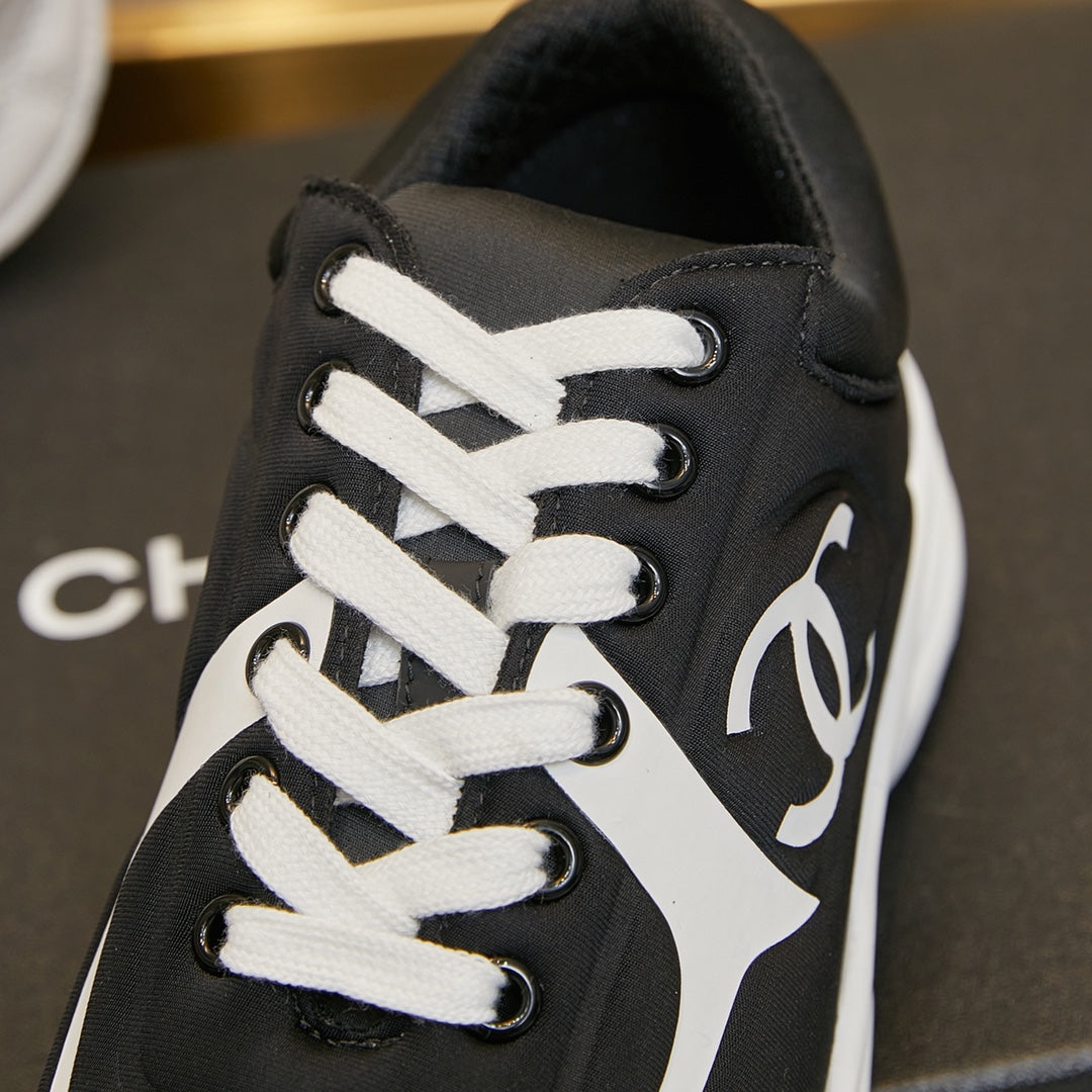 CC TRAINER TRIPLE BLACK WHITE SUEDE