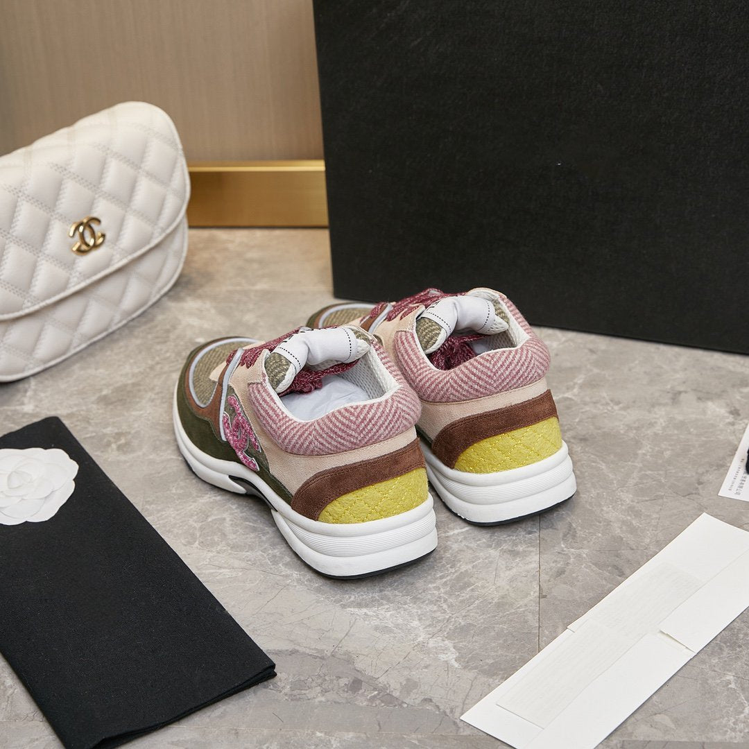 CC TRAINER TRIPLE PINK SUEDE