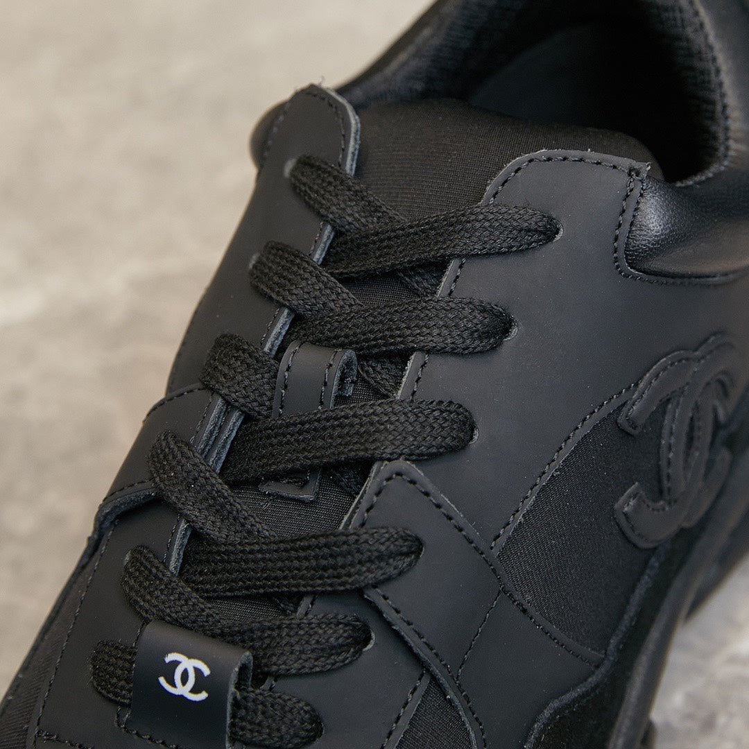 CC TRAINER TRIPLE BLACK SUEDE
