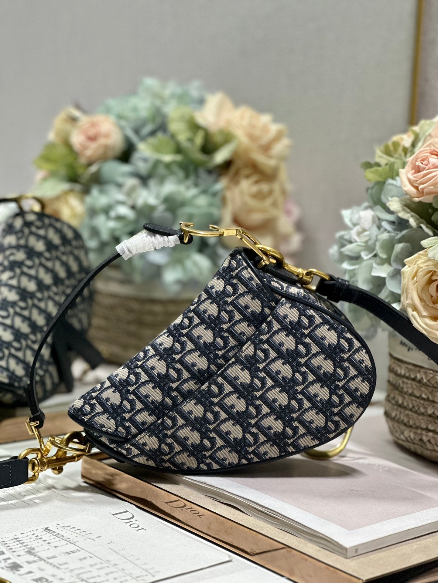 DIOR 26S SADDLE BAG 19 IN BLUE OBLIQUE JACQUARD