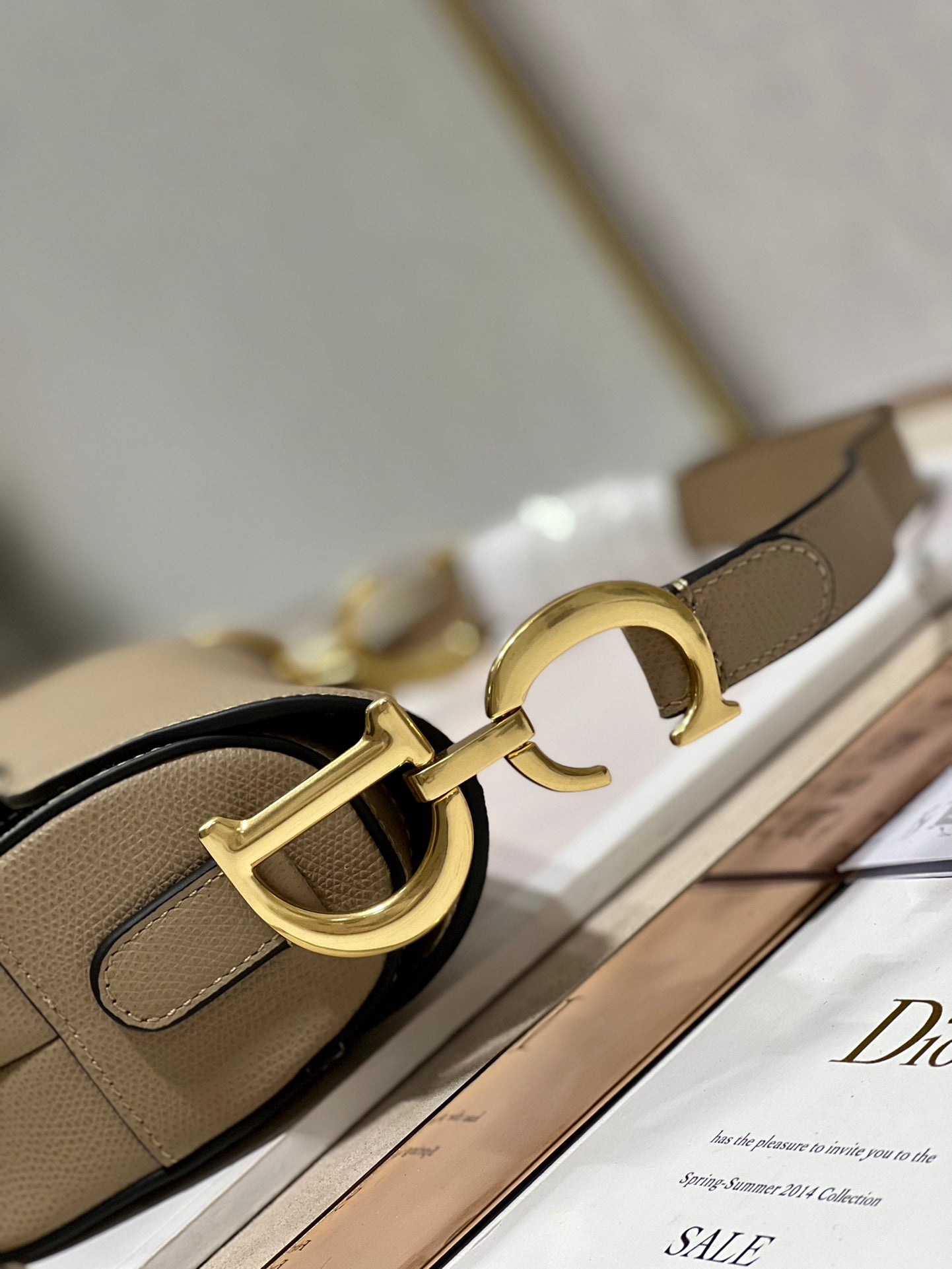 DIOR 26S SADDLE BAG 25 IN BEIGE CALFSKIN