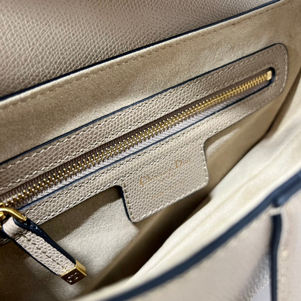 DIOR 26S SADDLE BAG 19 IN BEIGE CALFSKIN
