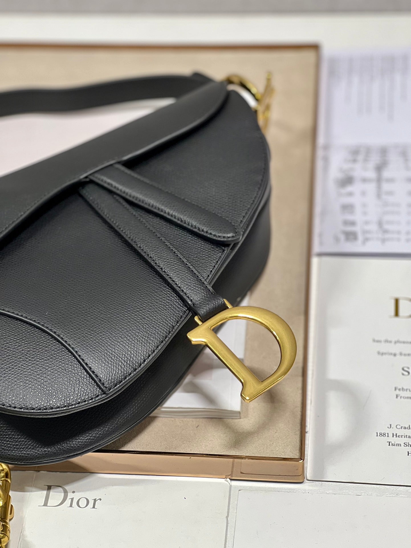 DIOR 26S SADDLE BAG 19 IN BLACK CALFSKIN GOLD-TONE HARDWARE
