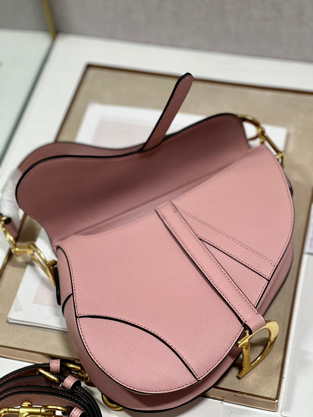 DIOR 26S SADDLE BAG 19 IN PINK CALFSKIN