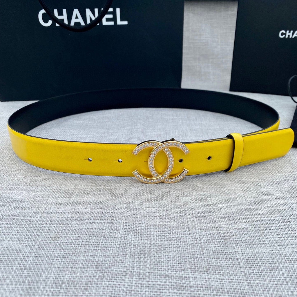 CC 26S BELT 30 MM IN YELLOW CALFSKIN GOLD HARDWARE 661510