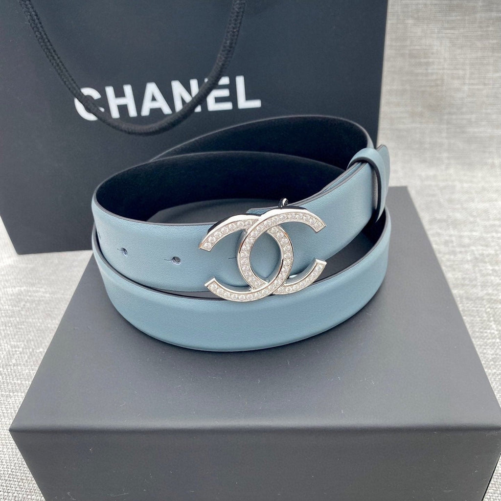 CC 26S BELT 30 MM IN LIGHT BLUE CALFSKIN SILVER HARDWARE 661514