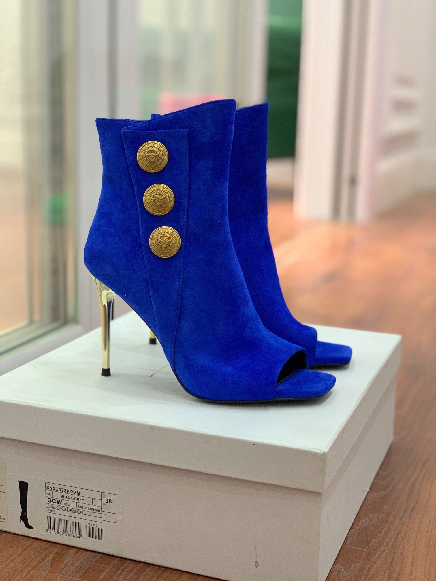 BALMAIN 26S OPEN-TOE BOOTS 95 MM IN NAVY BLUE SUEDE