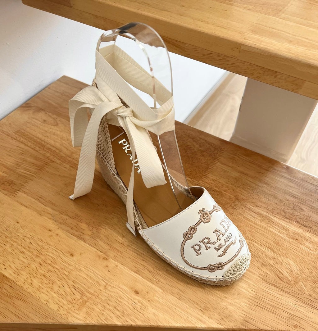 PRADA 26S ESPADRILLE HIGH HEEL SANDALS IN IVORY WHITE CALFSKIN