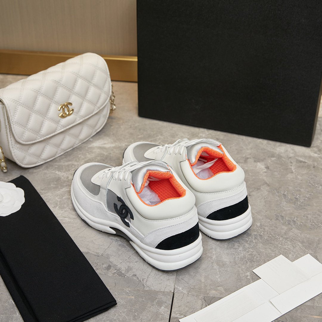 CC TRAINER TRIPLE WHITE SILVER SUEDE