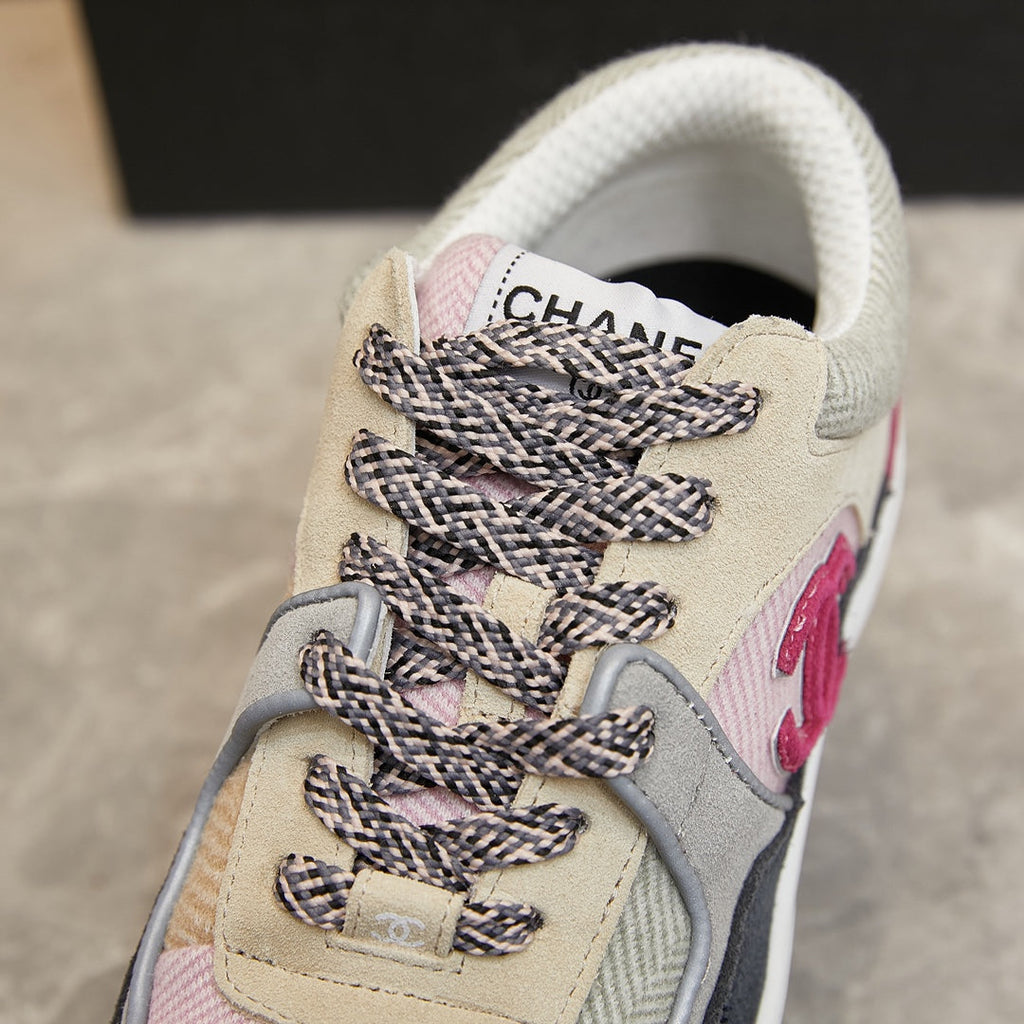 CC TRAINER TRIPLE BLACK BEIGE SUEDE