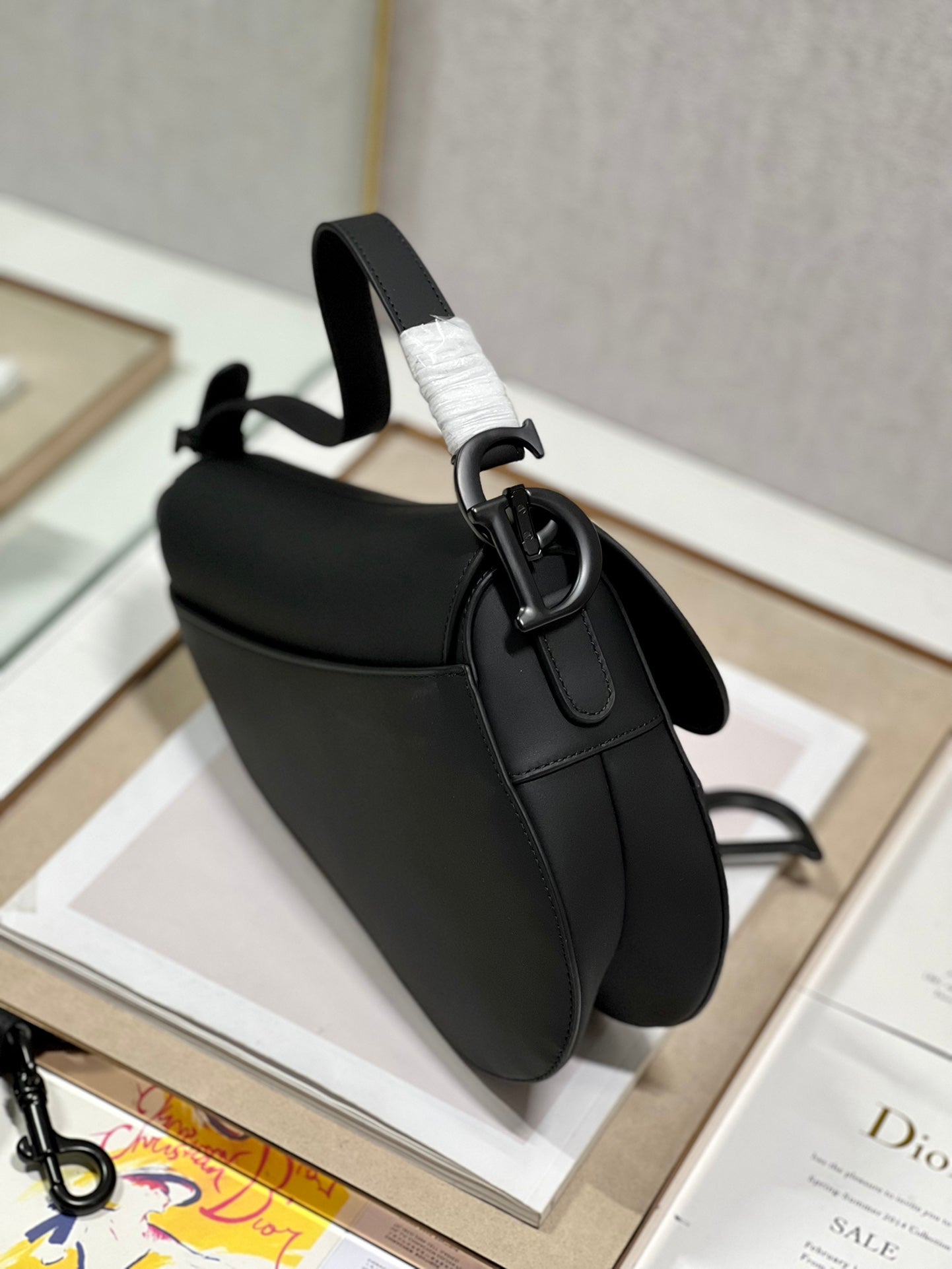 DIOR 26S SADDLE BAG 19 IN BLACK CALFSKIN