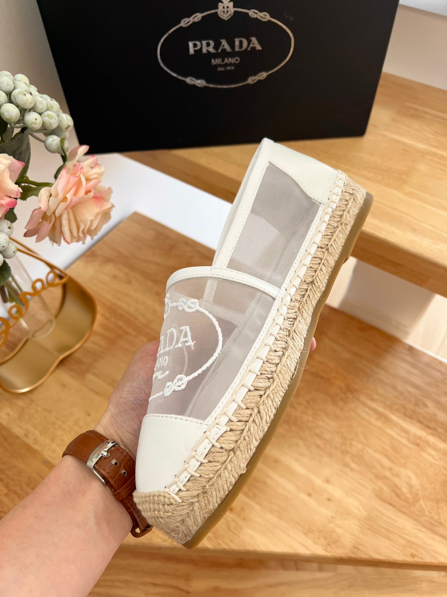 PRADA 26S EMBROIDERED LOGO ESPADRILLE FLATS IN IVORY WHITE MESH AND CALFSKIN