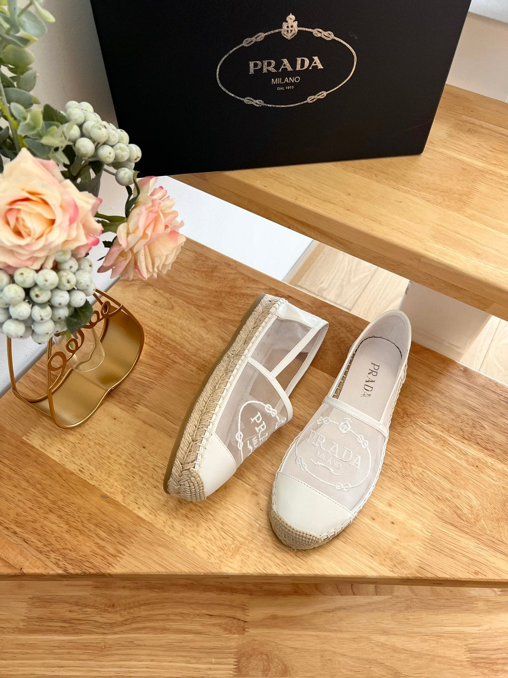 PRADA 26S EMBROIDERED LOGO ESPADRILLE FLATS IN IVORY WHITE MESH AND CALFSKIN