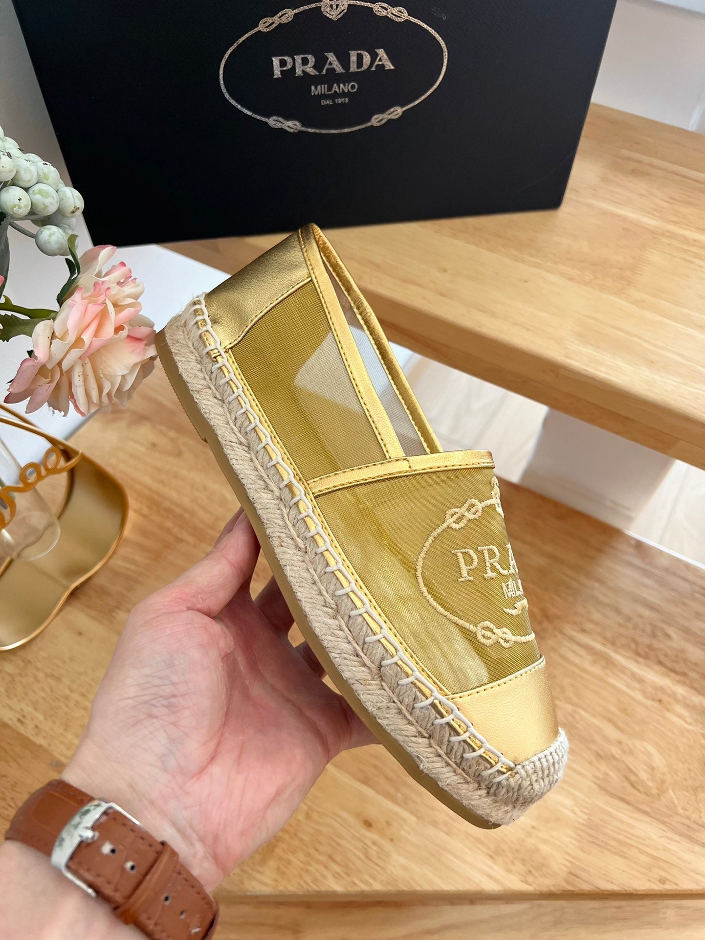 PRADA 26S EMBROIDERED LOGO ESPADRILLE FLATS IN GOLD MESH AND CALFSKIN