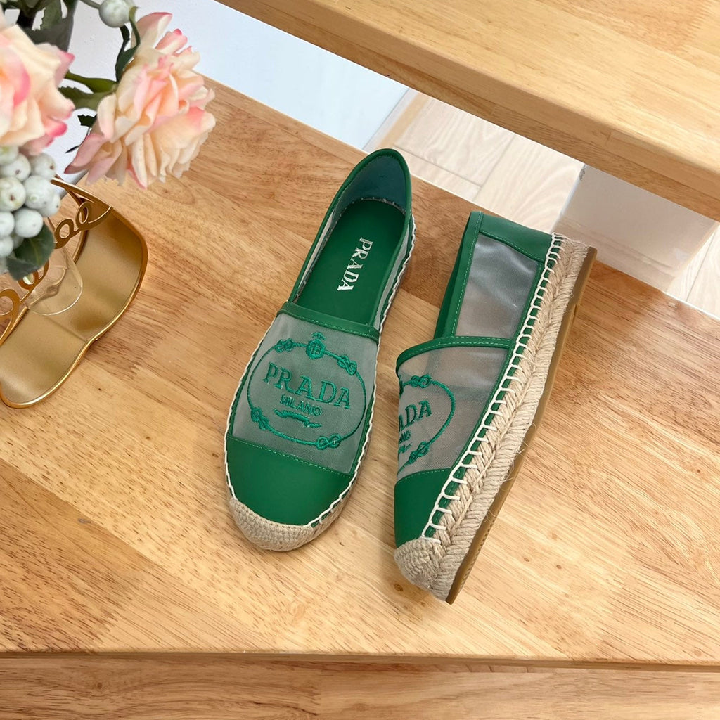 PRADA 26S EMBROIDERED LOGO ESPADRILLE FLATS IN GREEN MESH AND CALFSKIN
