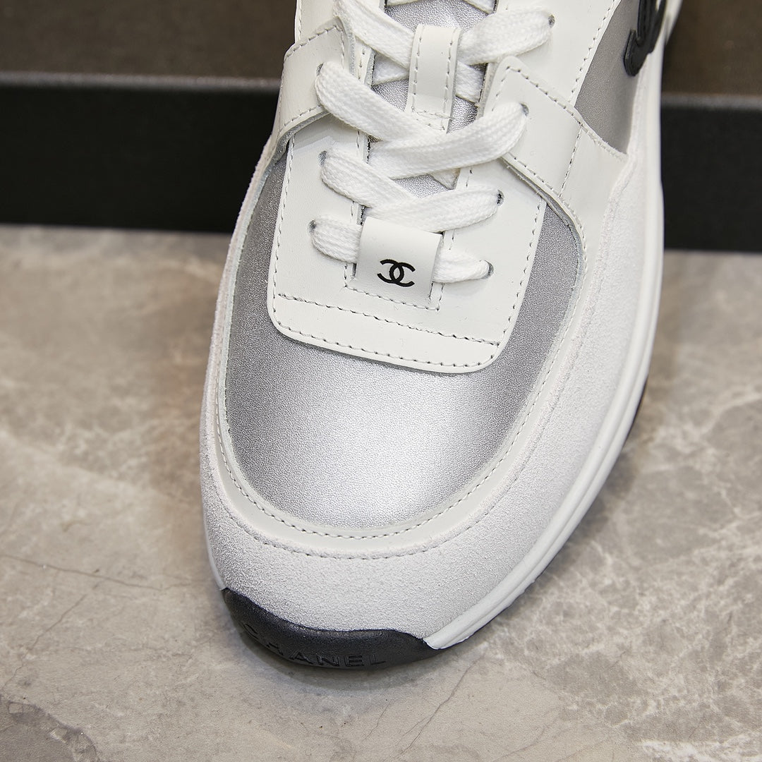 CC TRAINER TRIPLE BLACK WHITE SUEDE