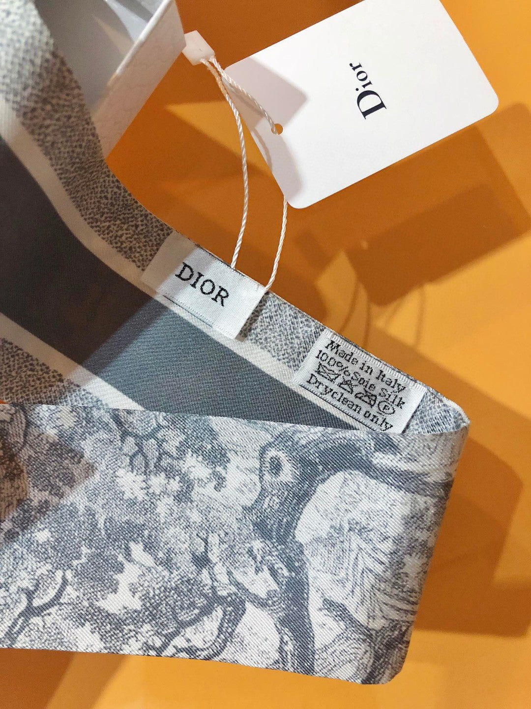 DIOR 26S SCARF 105CM IN SILK 311647