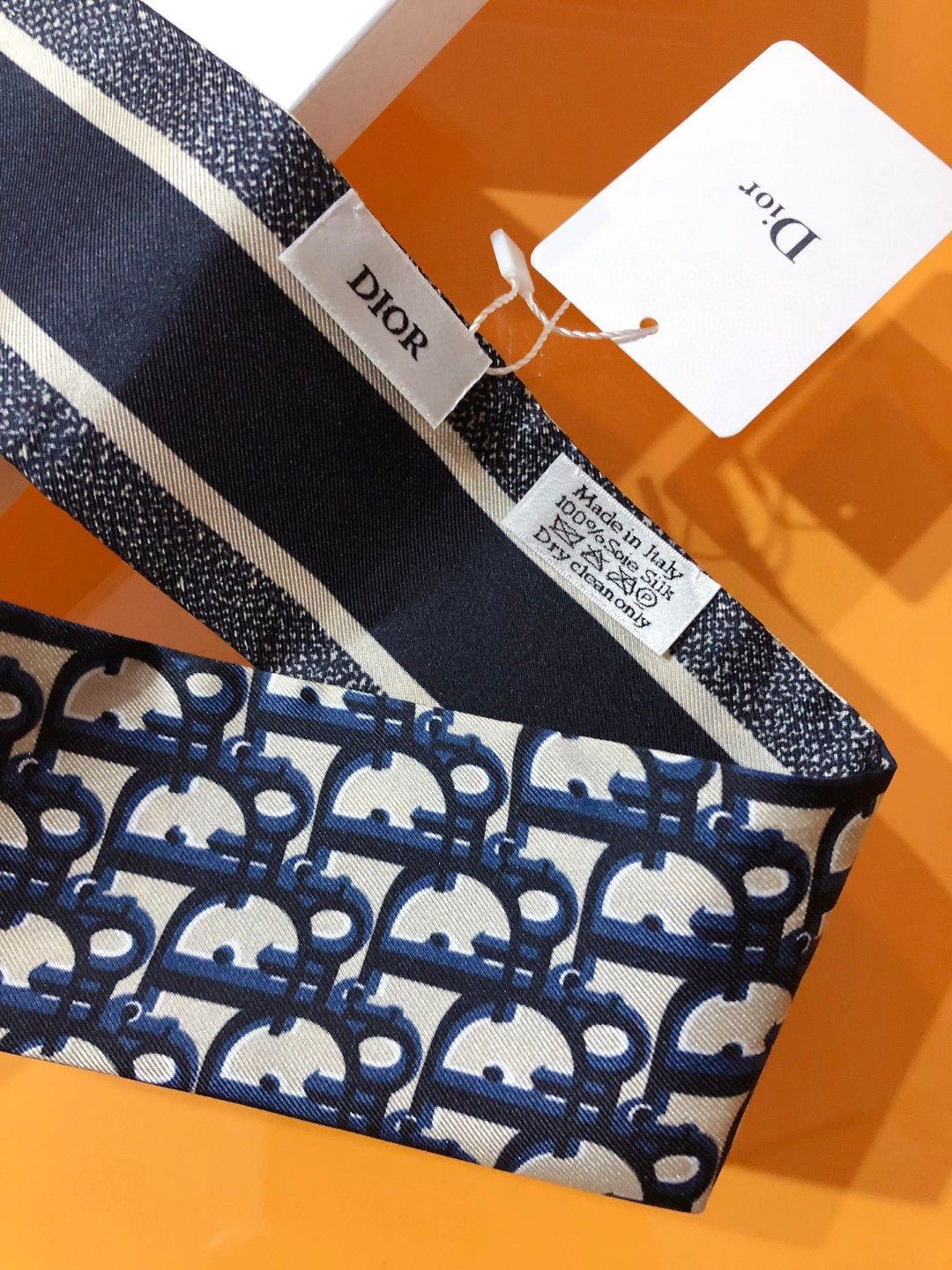 DIOR 26S SCARF 105CM IN SILK 311650