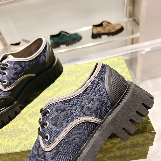 GUCCI 26S LACE-UP SHOES IN NAVY BLUE GG CANVAS