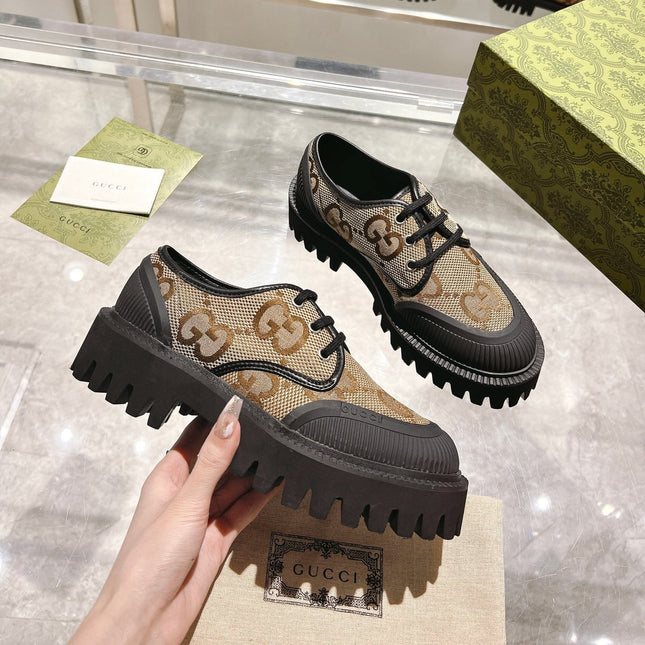GUCCI 26S LACE-UP SHOES IN BEIGE AND BLACK GG CANVAS