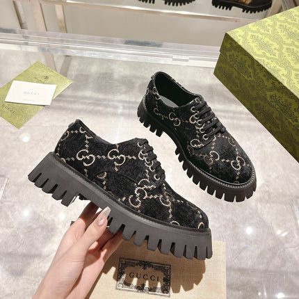 GUCCI 26S LACE-UP SHOES IN BLACK VELVET STYLE 4