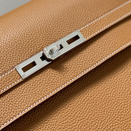 KELLY DEPECHES 34 BRIEFCASE IN GOLD TOGO CALFSKIN SILVER HARDWARE