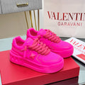 VALENTINO 25S GARAVANI ONE STUD XL PLATFORM SNEAKERS IN PINK LAMBSKIN