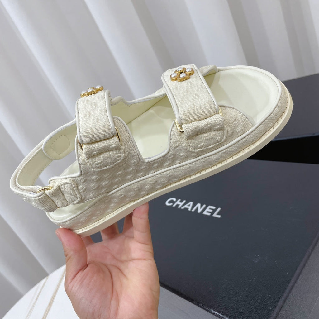 CHANEL 26S SANDALS IN CREAM WHITE TEXTURED FABRIC