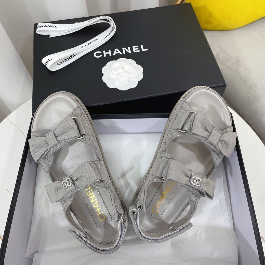 CHANEL 26S SANDALS IN GREY FABRIC BOW EMBELLISHMENT