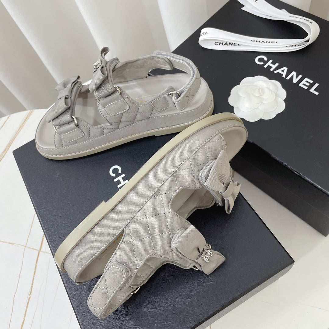 CHANEL 26S SANDALS IN GREY FABRIC BOW EMBELLISHMENT