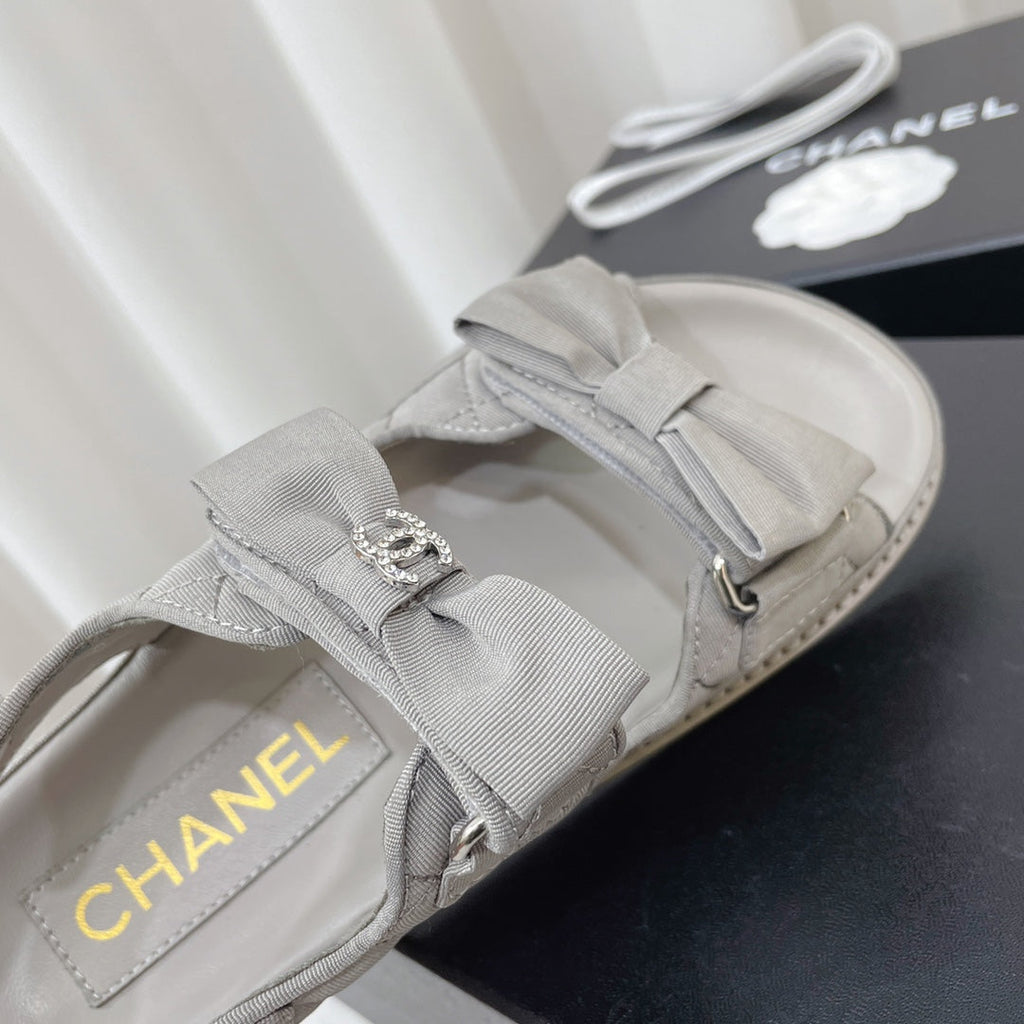 CHANEL 26S SANDALS IN GREY FABRIC BOW EMBELLISHMENT