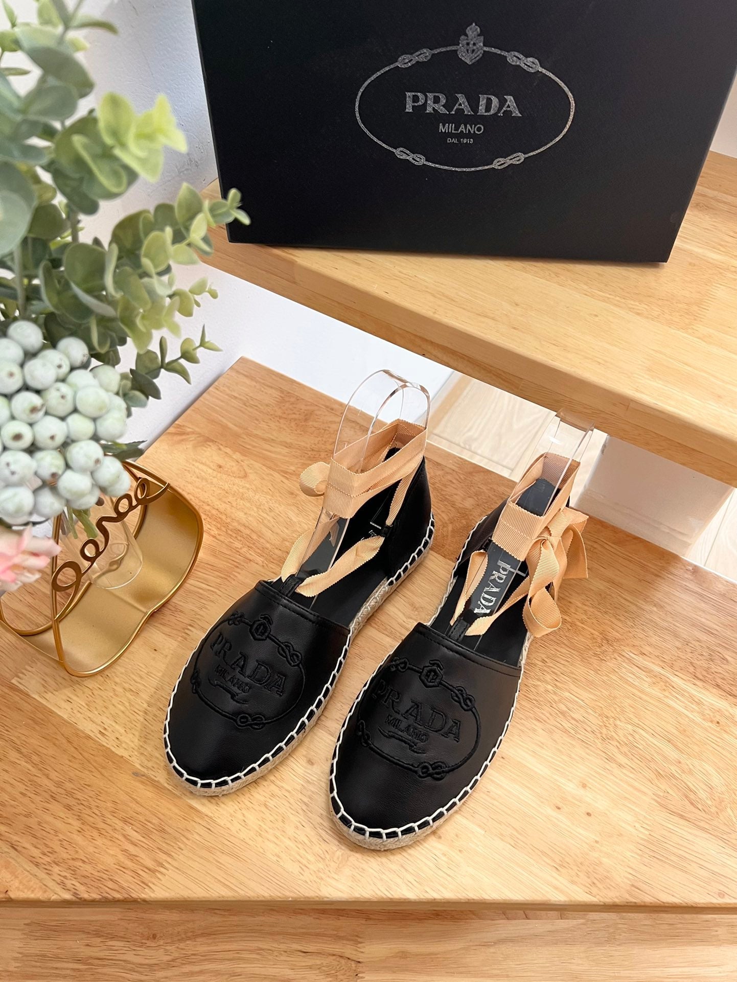 PRADA 26S LACE UP ESPADRILLE FLATS IN BLACK CALFSKIN