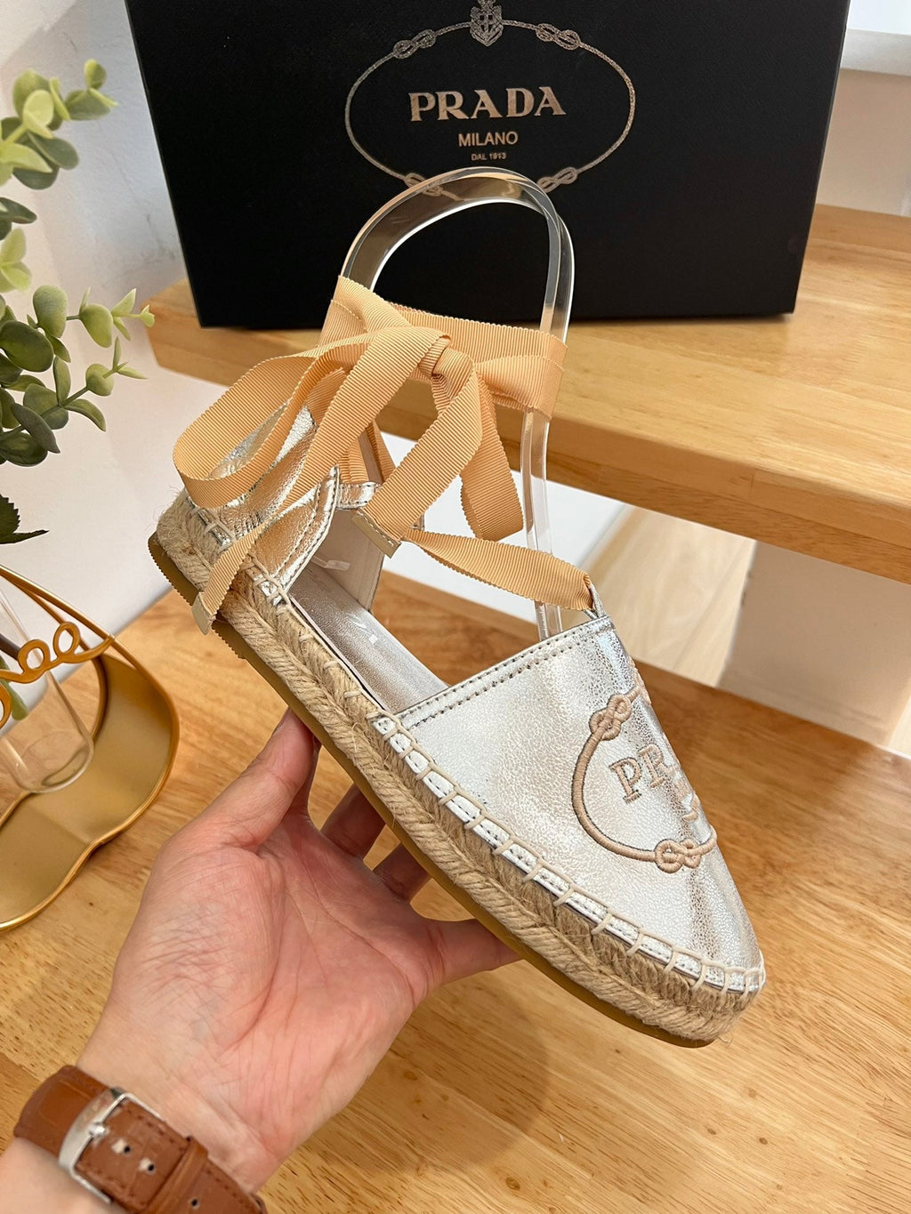 PRADA 26S LACE UP ESPADRILLE FLATS IN SILVER CALFSKIN