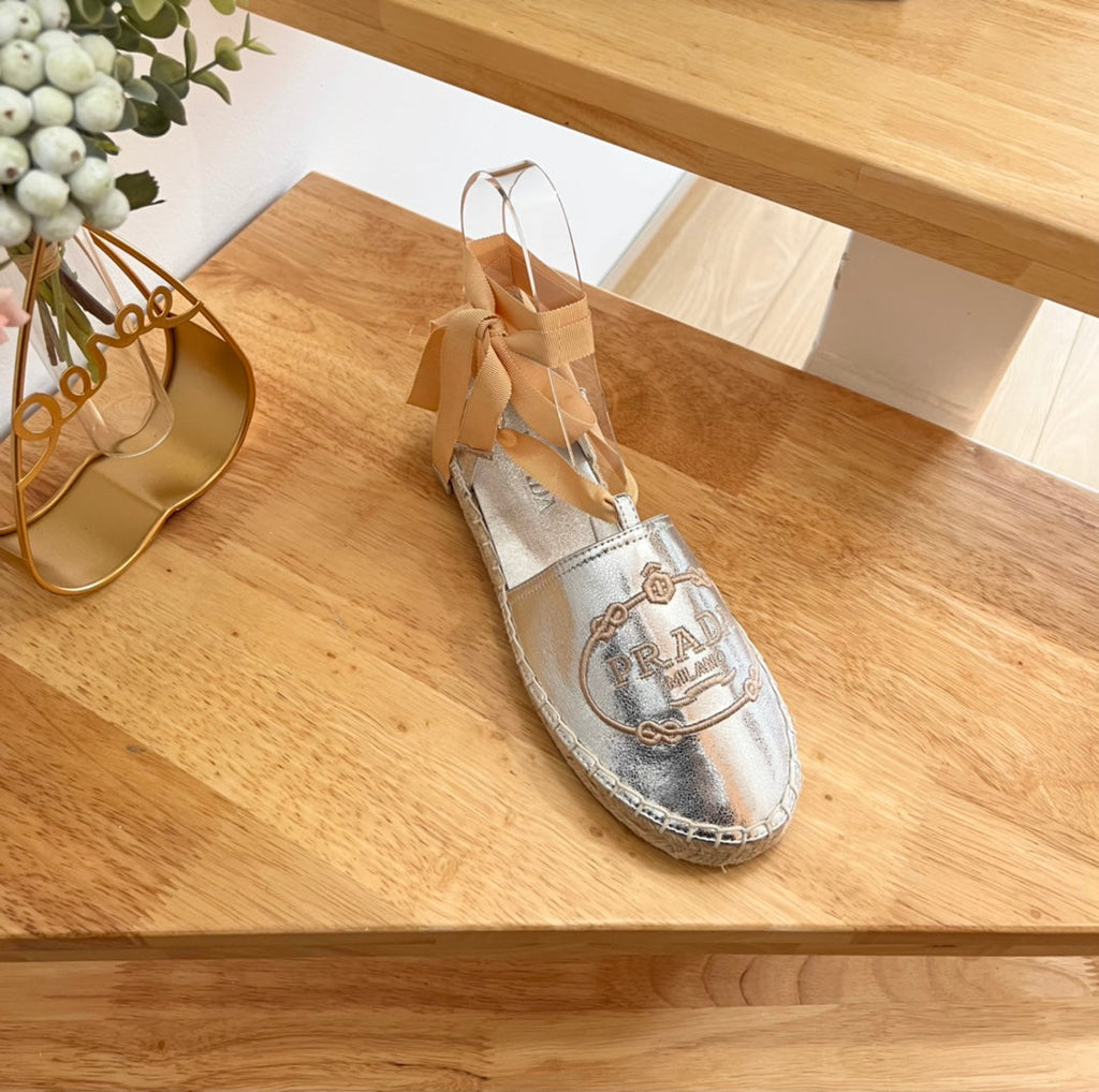 PRADA 26S LACE UP ESPADRILLE FLATS IN SILVER CALFSKIN