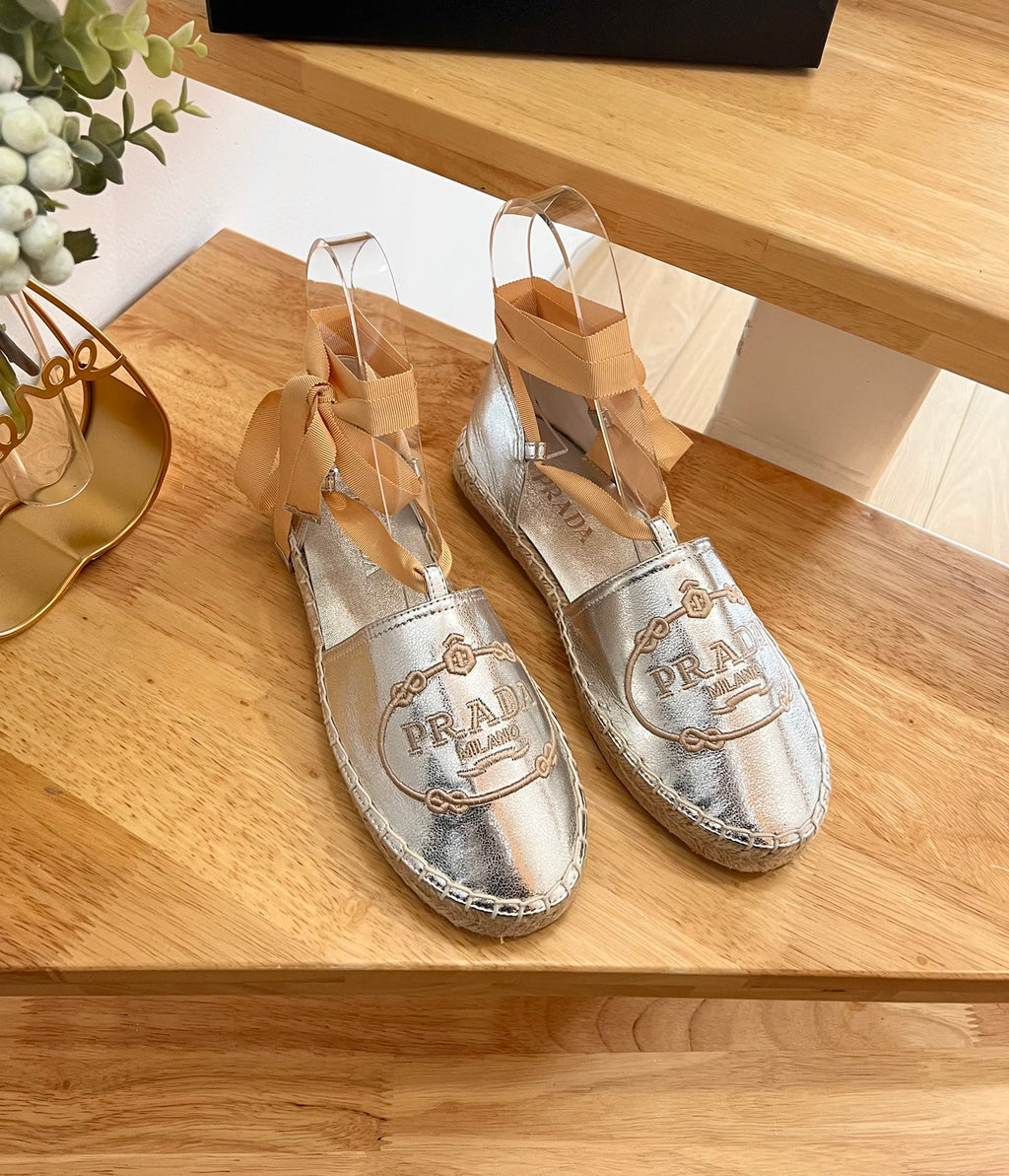PRADA 26S LACE UP ESPADRILLE FLATS IN SILVER CALFSKIN
