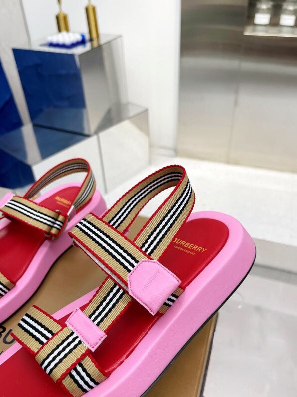 BURBERRY 26S STRAP FLAT SANDALS IN PINK AND RED CALFSKIN AND FABRIC