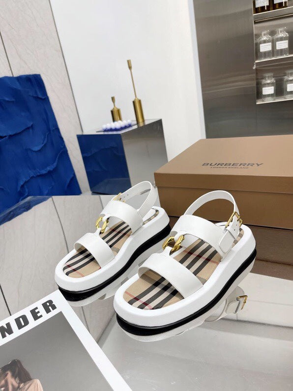 BURBERRY 26S STRAP SANDALS IN WHITE AND BEIGE CALFSKIN