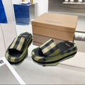 BURBERRY 26S SLIDE SANDALS IN ARCHIVE OLIVE GREEN BLACK FABRIC