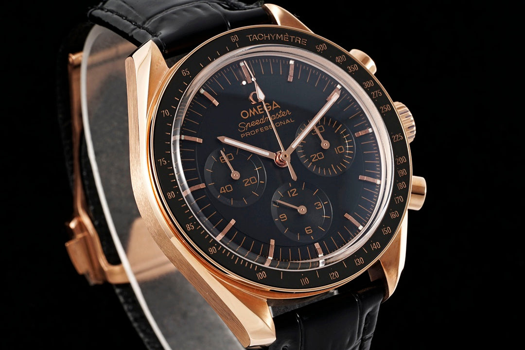 SPEEDMASTER MOONWATCH PROFESSIONAL 42 MM ROSE GOLD CASE ON BLACK LEATHER STRAP